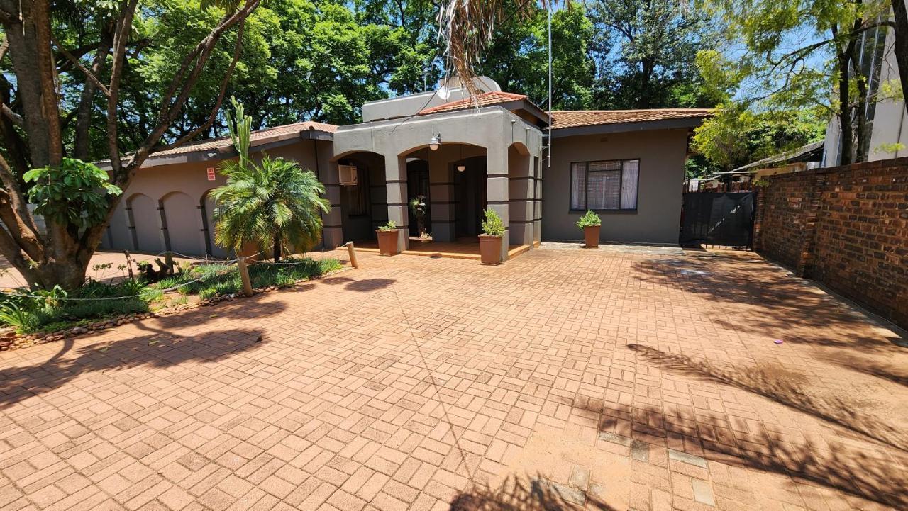 Casa Feliz Hotel Mokopane Exterior photo