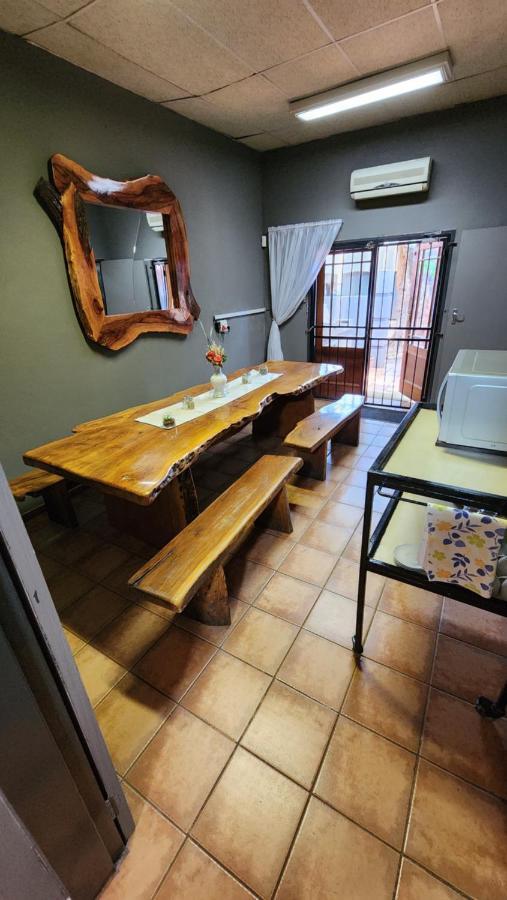 Casa Feliz Hotel Mokopane Exterior photo